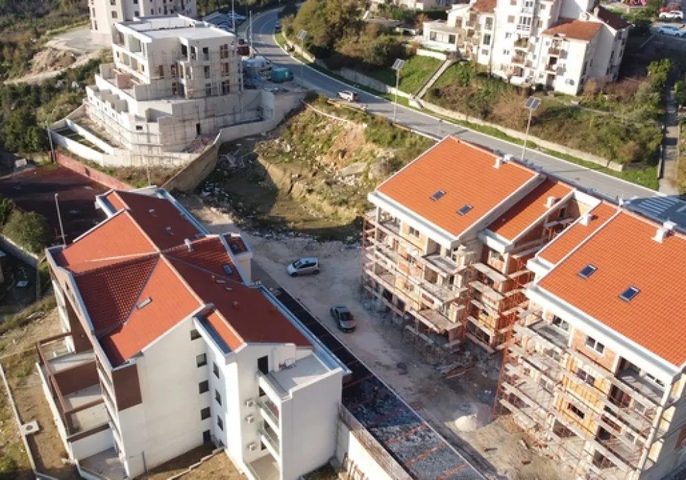 Stan na prodaju 2 собе, 66 m². Dobrota. 