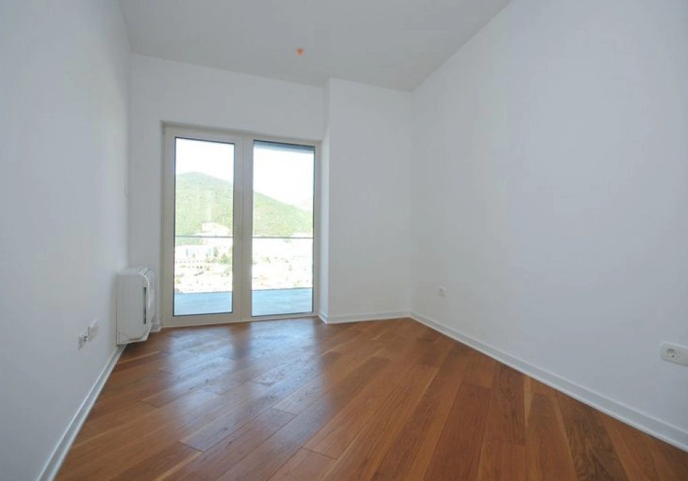 Stan na prodaju 2 собе, 127 m². Budva. 