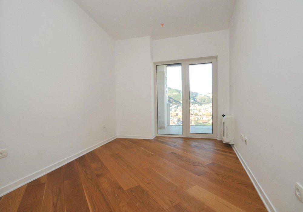 Apartments for sale 2 rooms, 127 m². Budva. 