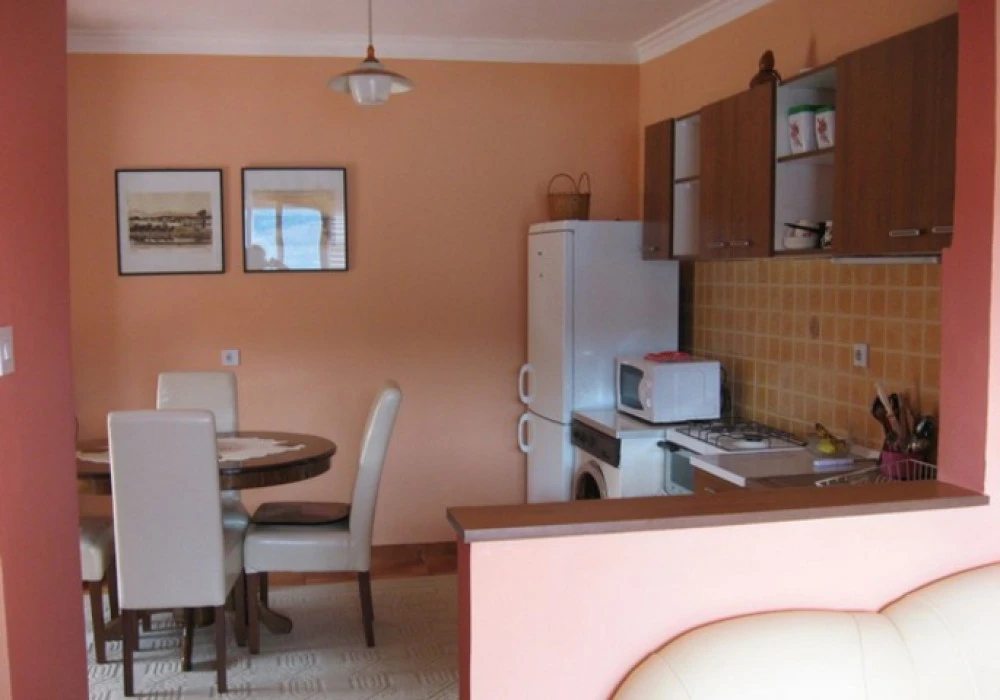 Apartments for sale 2 rooms, 60 m². Herceg Novi. 