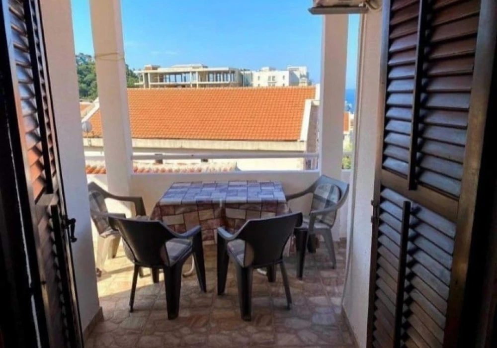 Apartments for sale 2 rooms, 54 m². Petrovac. 