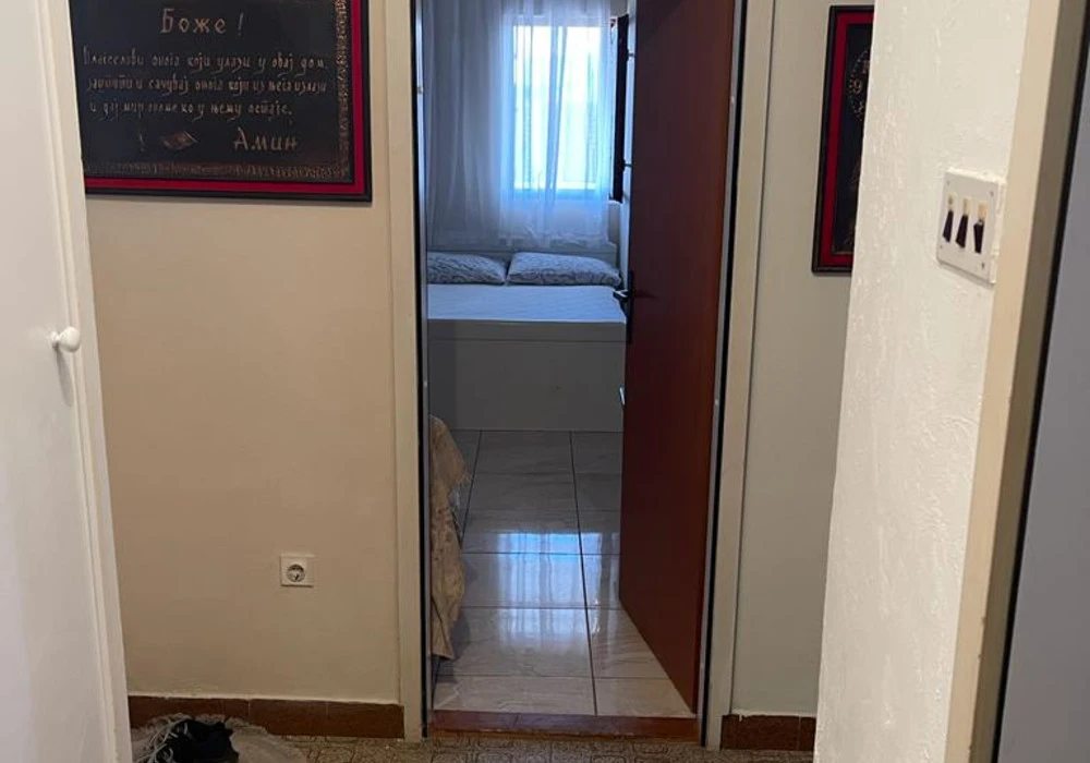 Stan na prodaju 2 собе, 54 m². Petrovac. 