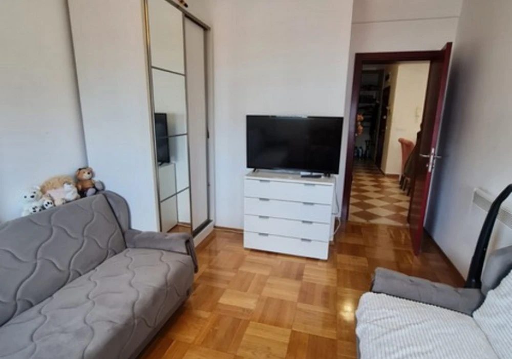 Apartments for sale 2 rooms, 68 m². Bar. 