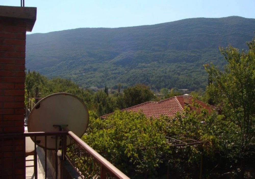 House for sale 4 rooms, 143 m². Herceg Novi. 