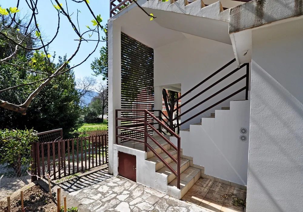 House for sale. Orahovac. 