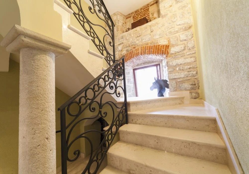 House for sale. Kotor. 