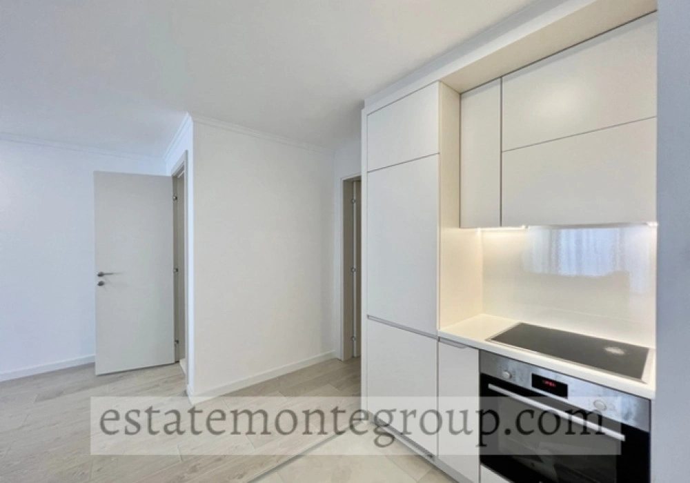 Apartments for sale 89 m². Budva. 