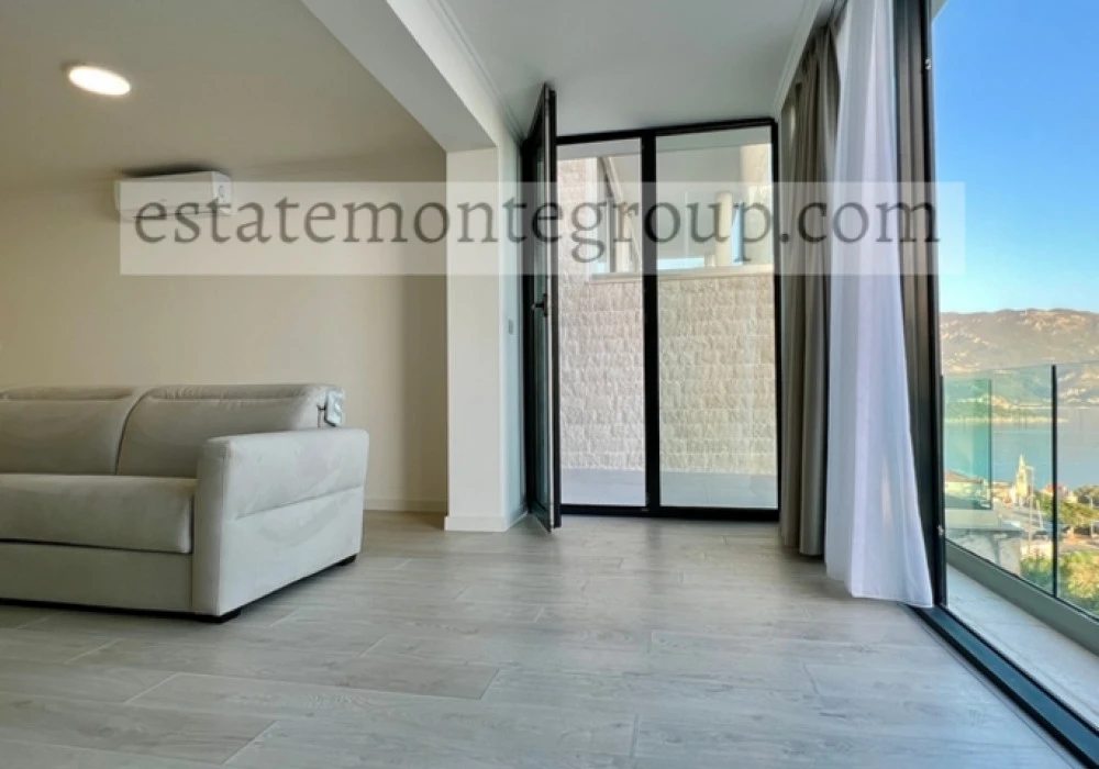 Apartments for sale 89 m². Budva. 