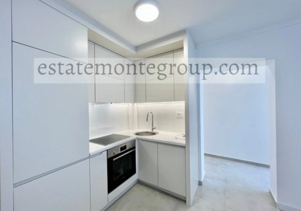 Apartments for sale 89 m². Budva. 