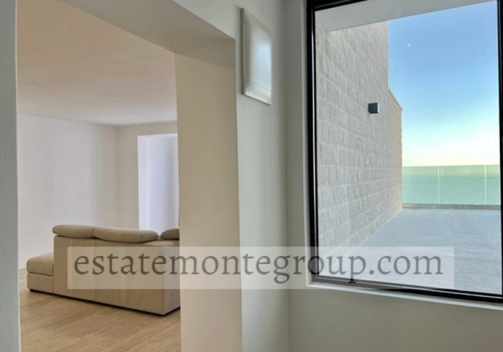 Apartments for sale 76 m². Budva. 