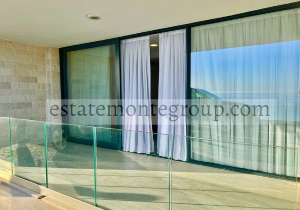 Apartments for sale 2 rooms, 195 m². Budva. 