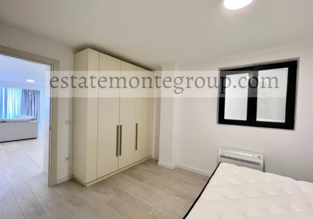 Apartments for sale 96 m². Budva. 