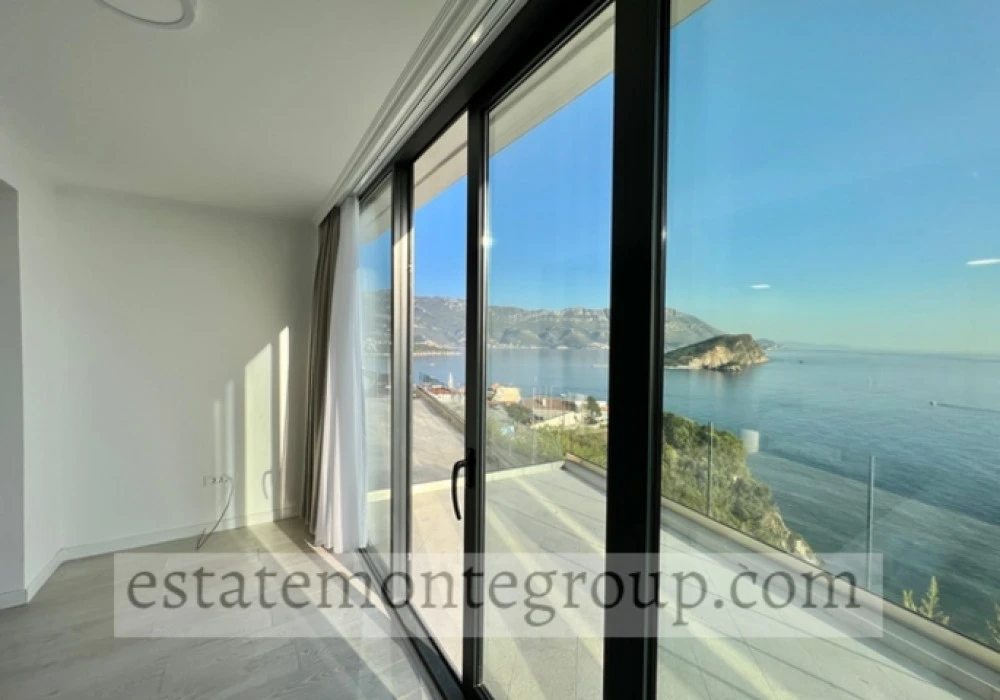 Apartments for sale 73 m². Budva. 