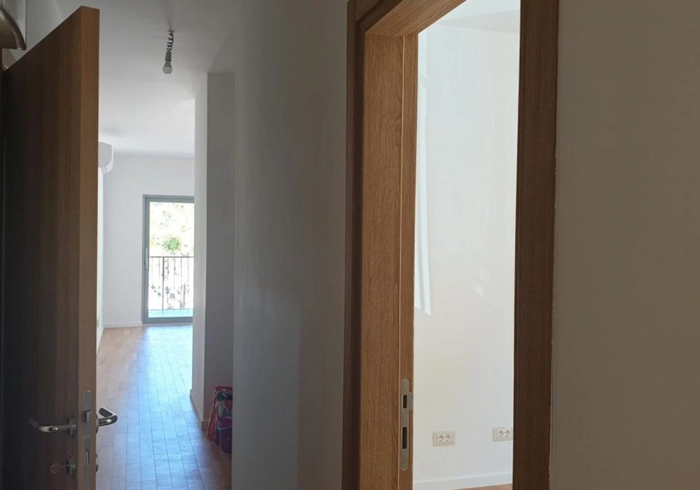 Apartments for sale 2 rooms, 75 m². Dobrota. 