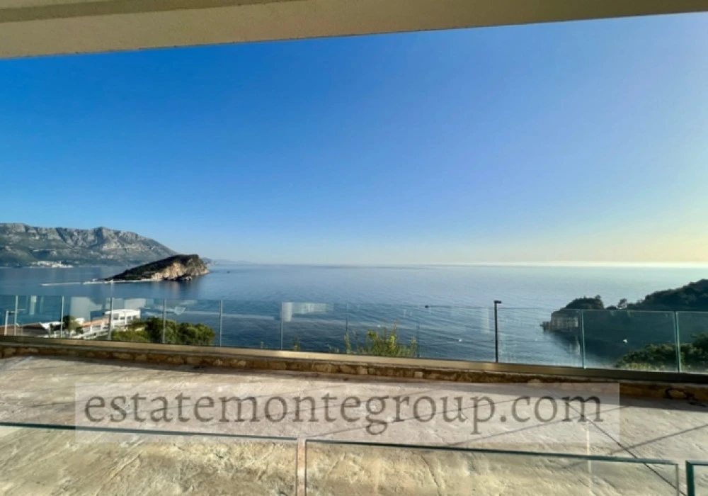 Apartments for sale 68 m². Budva. 