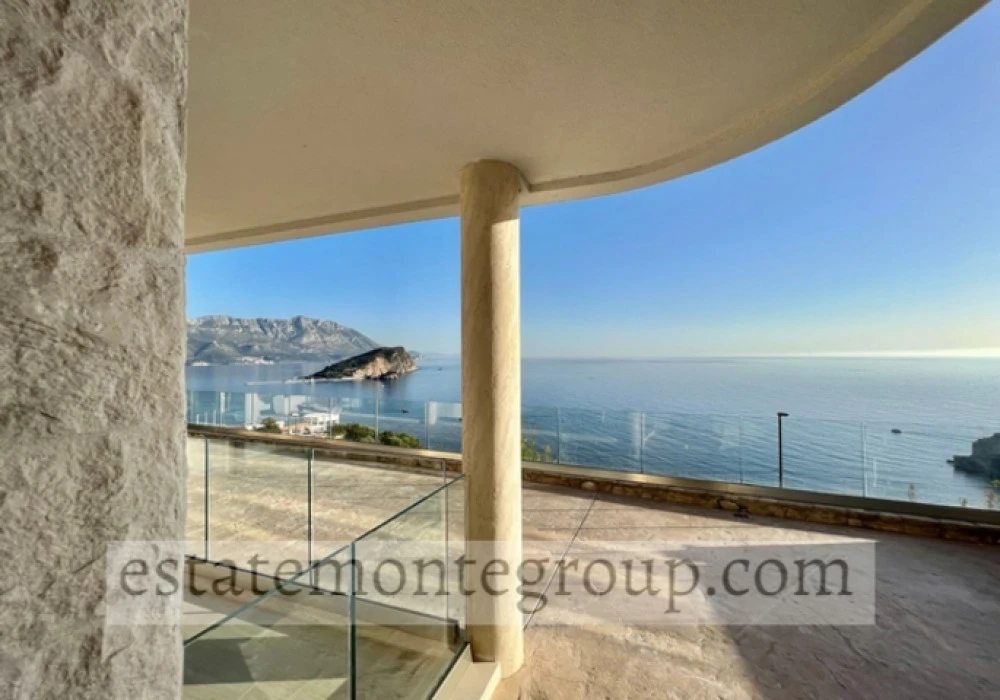 Apartments for sale 68 m². Budva. 