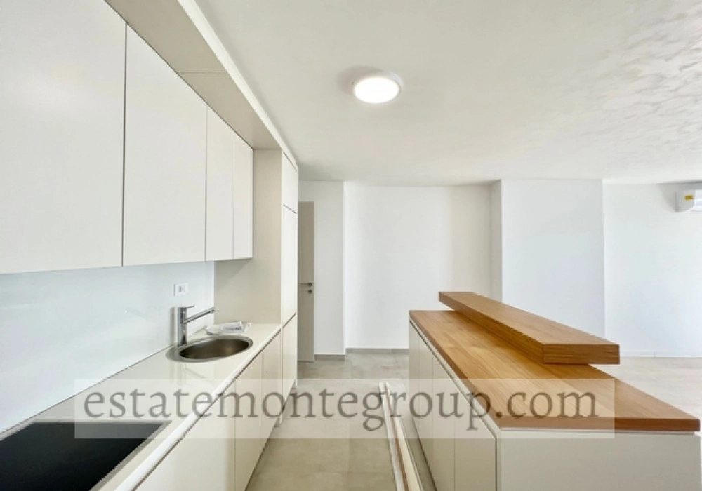 Apartments for sale 68 m². Budva. 