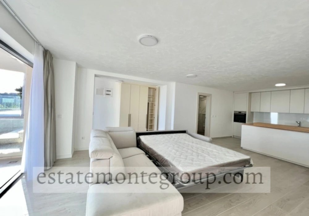 Apartments for sale 68 m². Budva. 