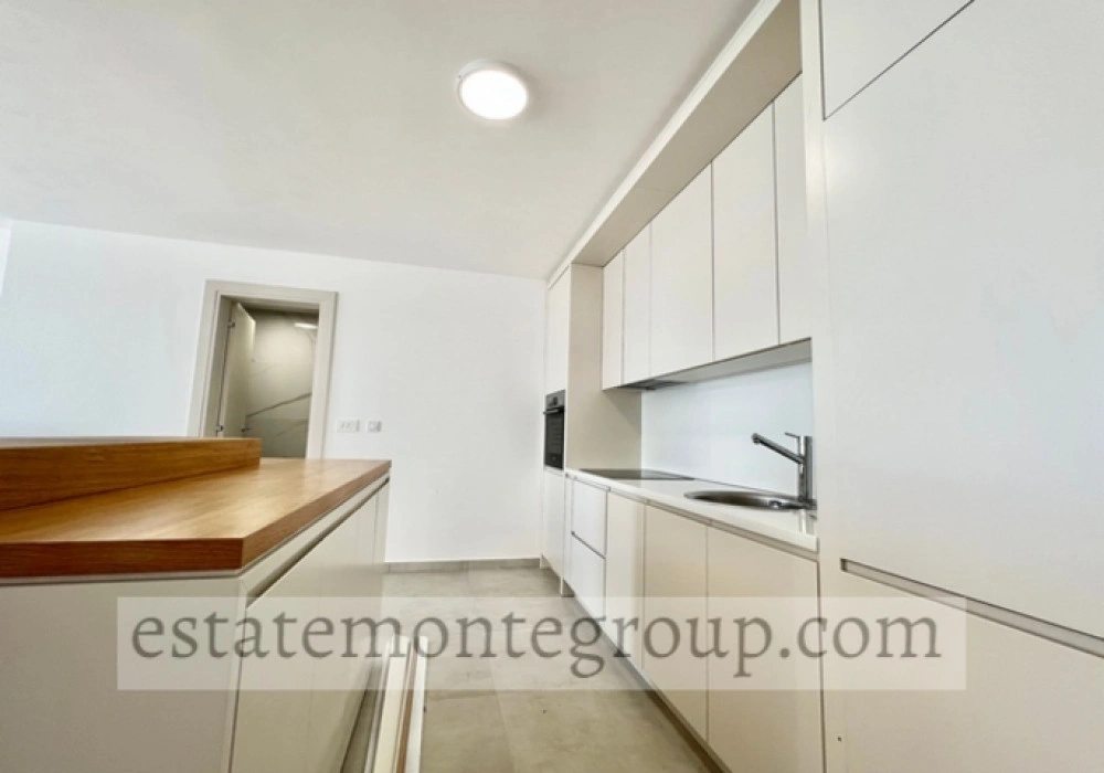 Apartments for sale 68 m². Budva. 