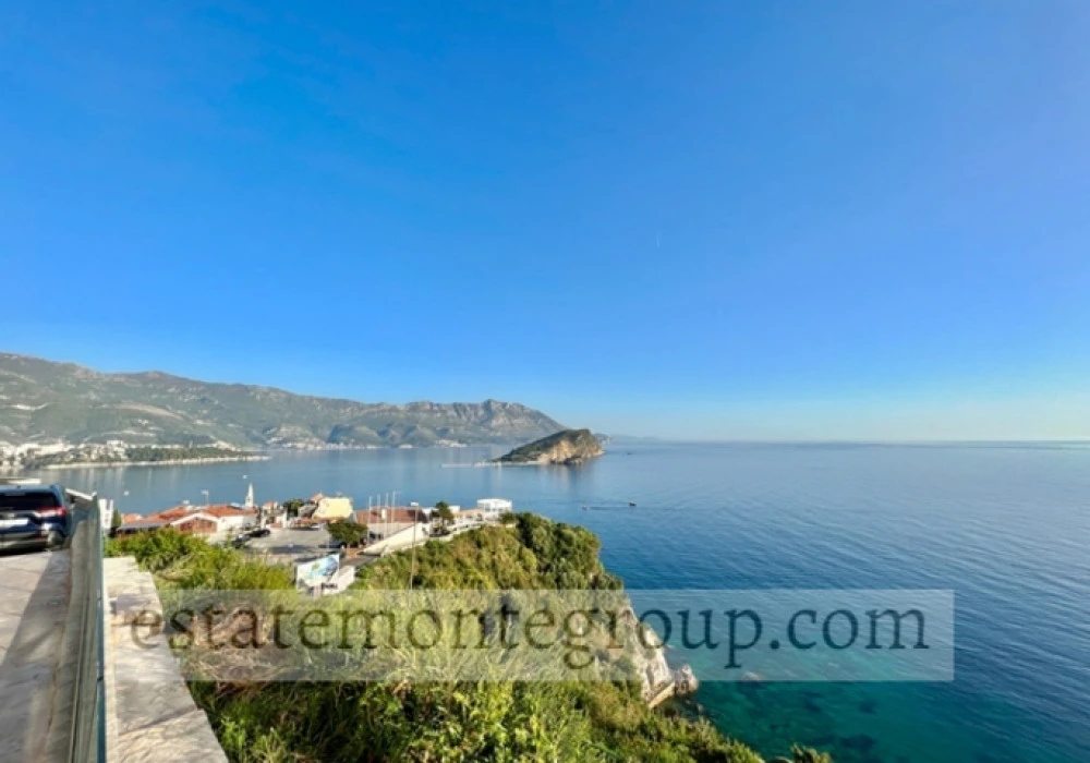 Apartments for sale 68 m². Budva. 