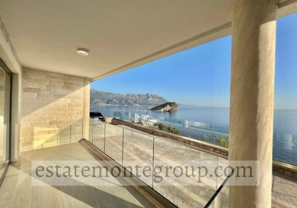 Apartments for sale 68 m². Budva. 