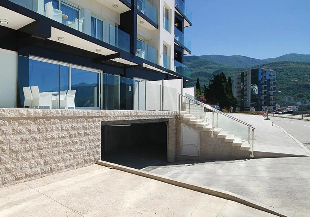 Apartments for sale 58 m². Becici. 