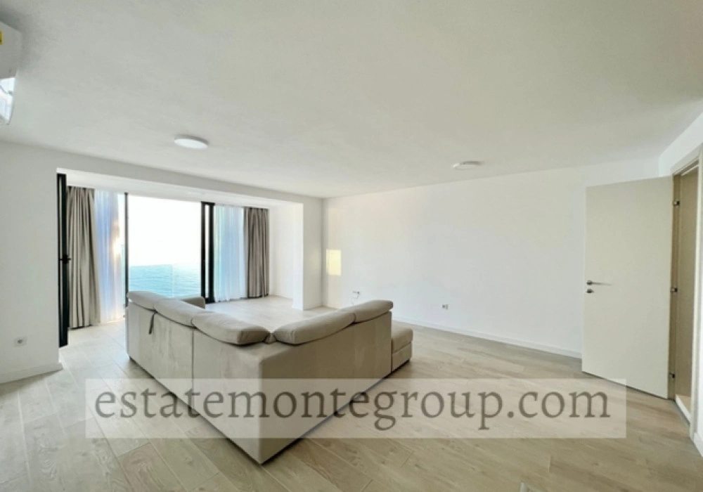 Apartments for sale 91 m². Budva. 