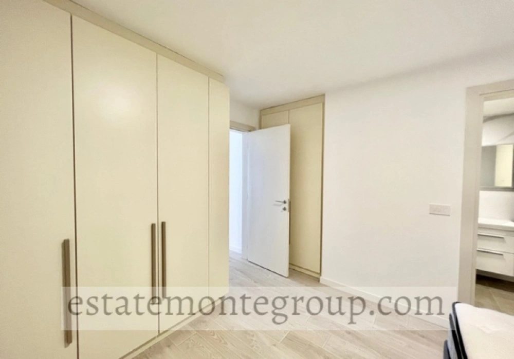 Apartments for sale 91 m². Budva. 