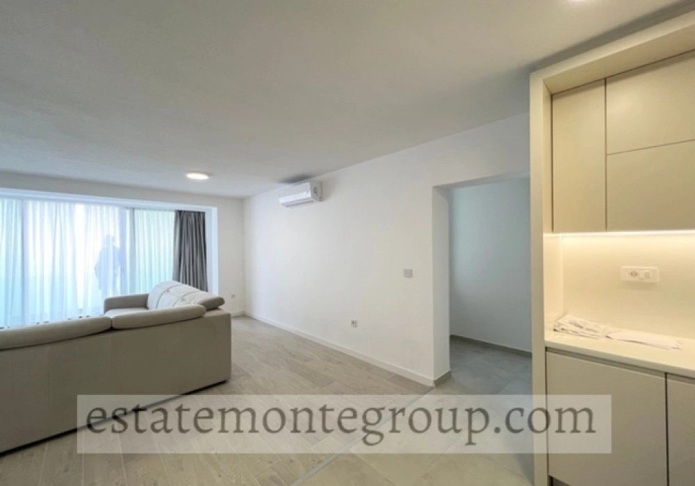 Apartments for sale 76 m². Budva. 