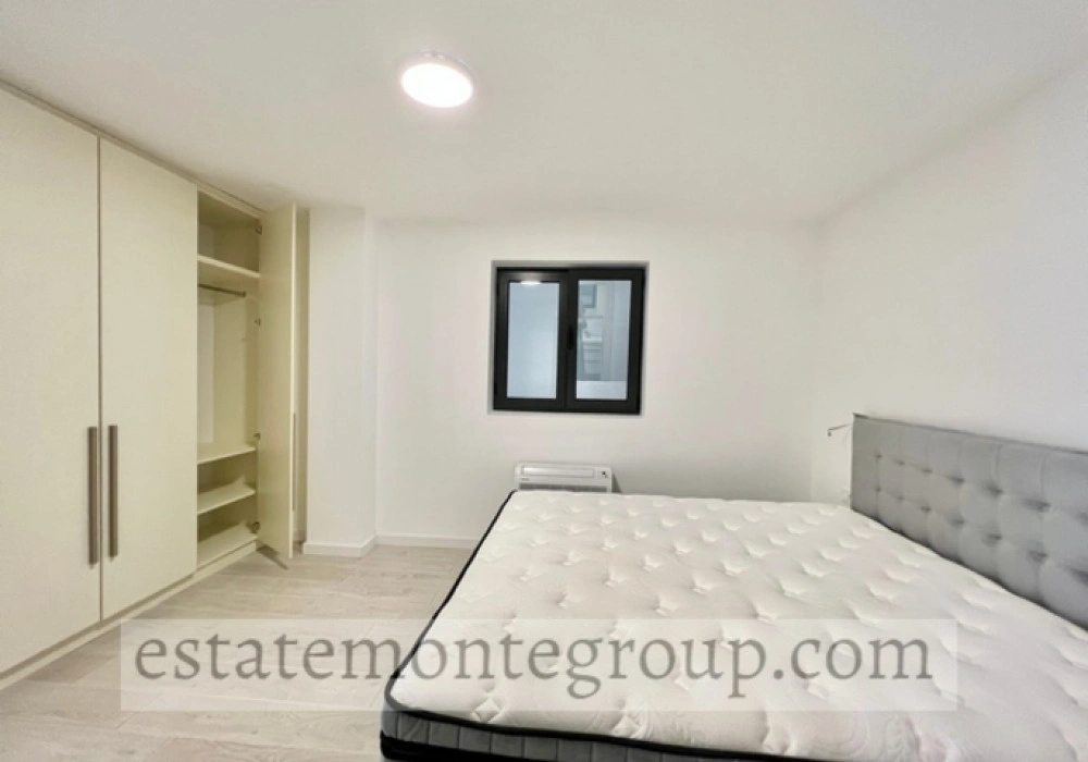 Apartments for sale 76 m². Budva. 