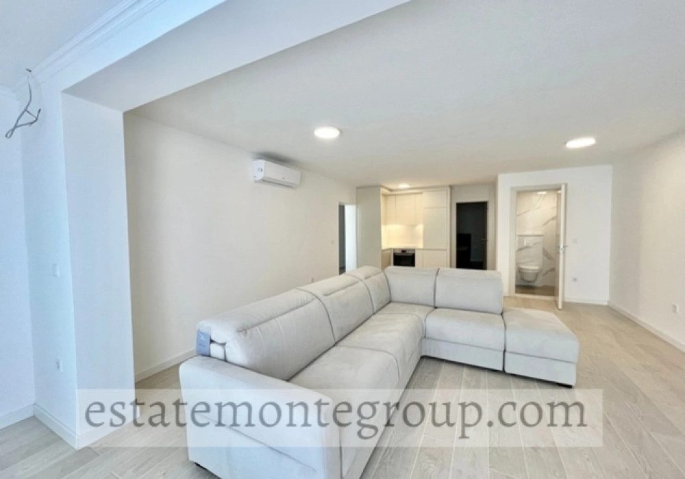 Apartments for sale 76 m². Budva. 