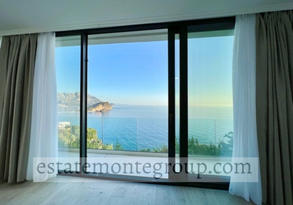 Apartments for sale 76 m². Budva. 