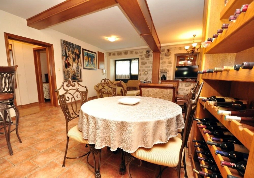 House for sale. Dobrota. 