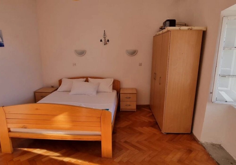 Apartments for sale 2 rooms, 72 m². Kotor. 