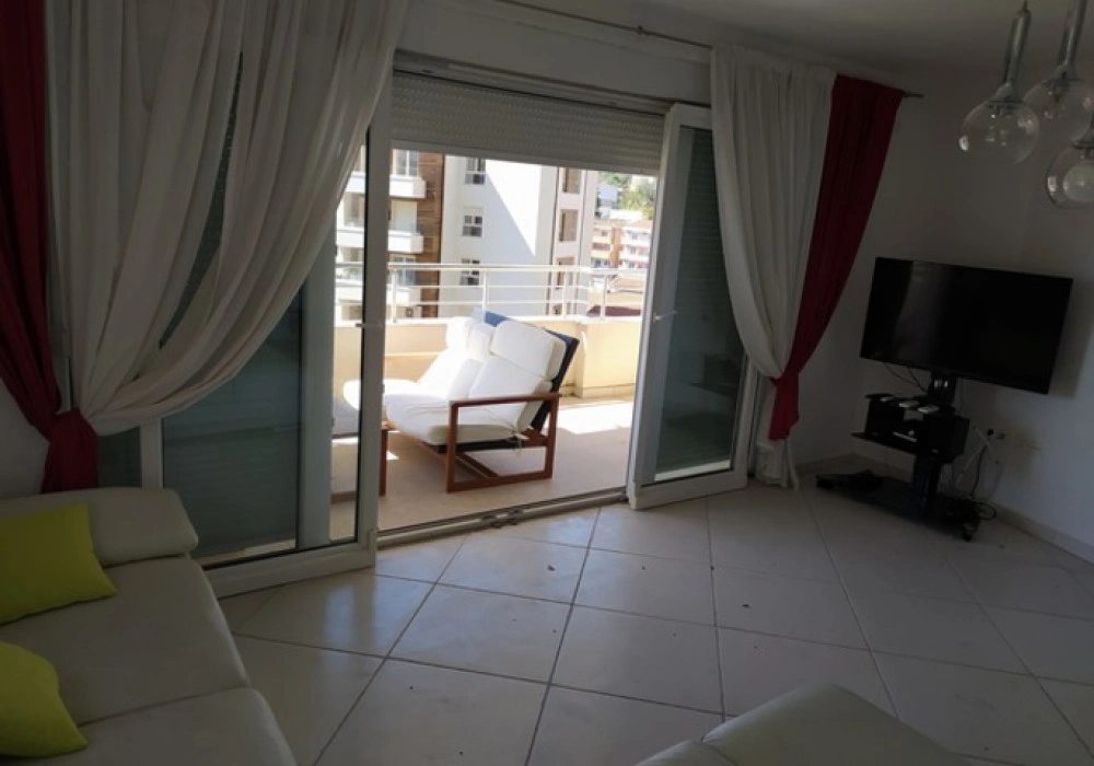 Apartments for sale 3 rooms, 101 m². Rafailovici. 