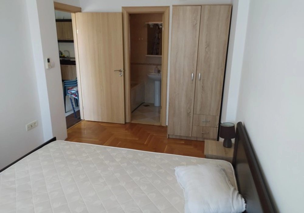 Stan na prodaju 3 собе, 83 m². Rafailovici. 