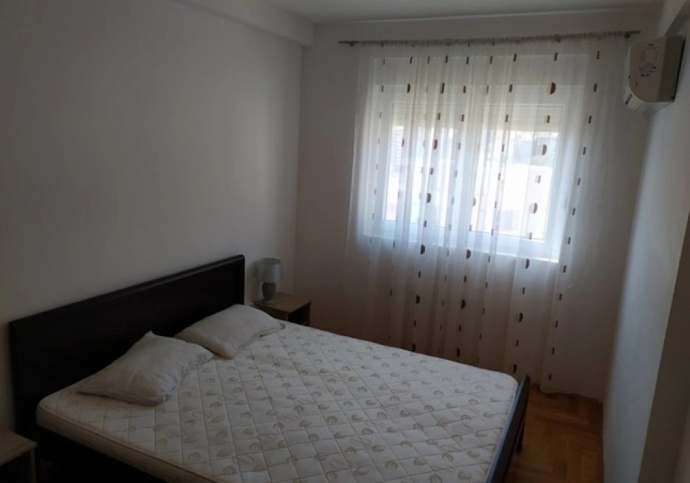 Apartments for sale 3 rooms, 83 m². Rafailovici. 