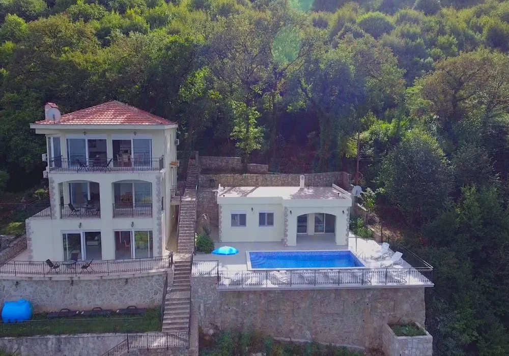 House for sale. Kostanica. 