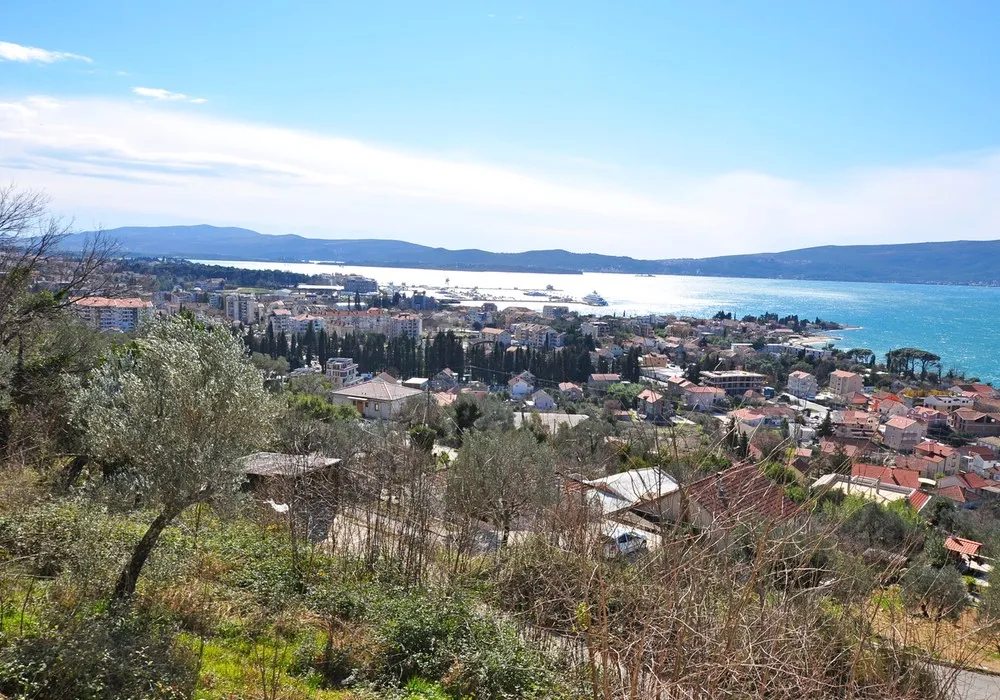 House for sale. Tivat. 