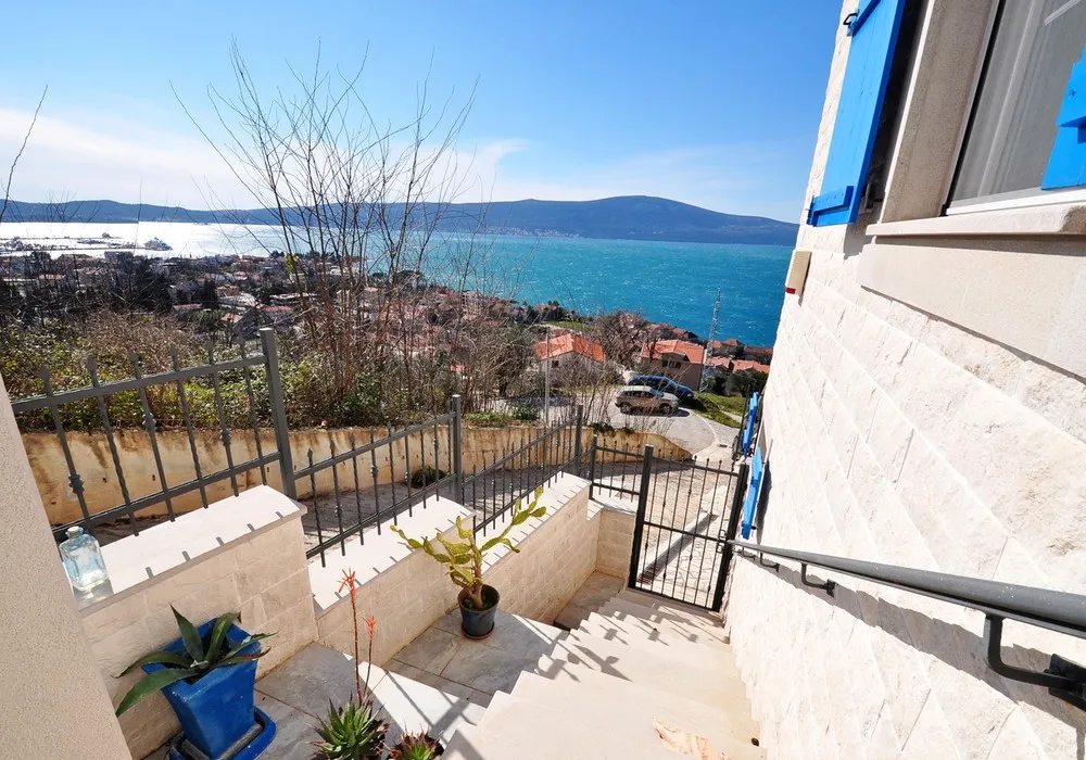 House for sale. Tivat. 