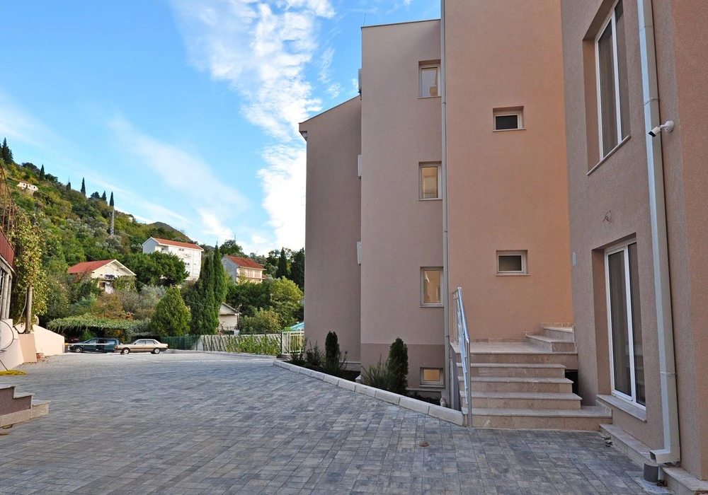 Stan na prodaju 2 собе, 66 m². Tivat. 