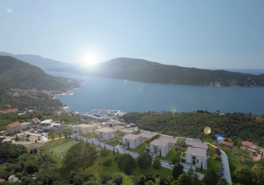 Kuća na prodaju 3 собе, 232 m². Herceg Novi. 