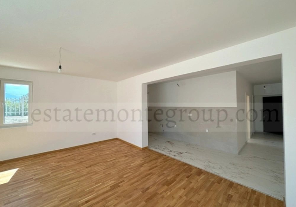 Stan na prodaju 2 собе, 77 m². Tivat. 