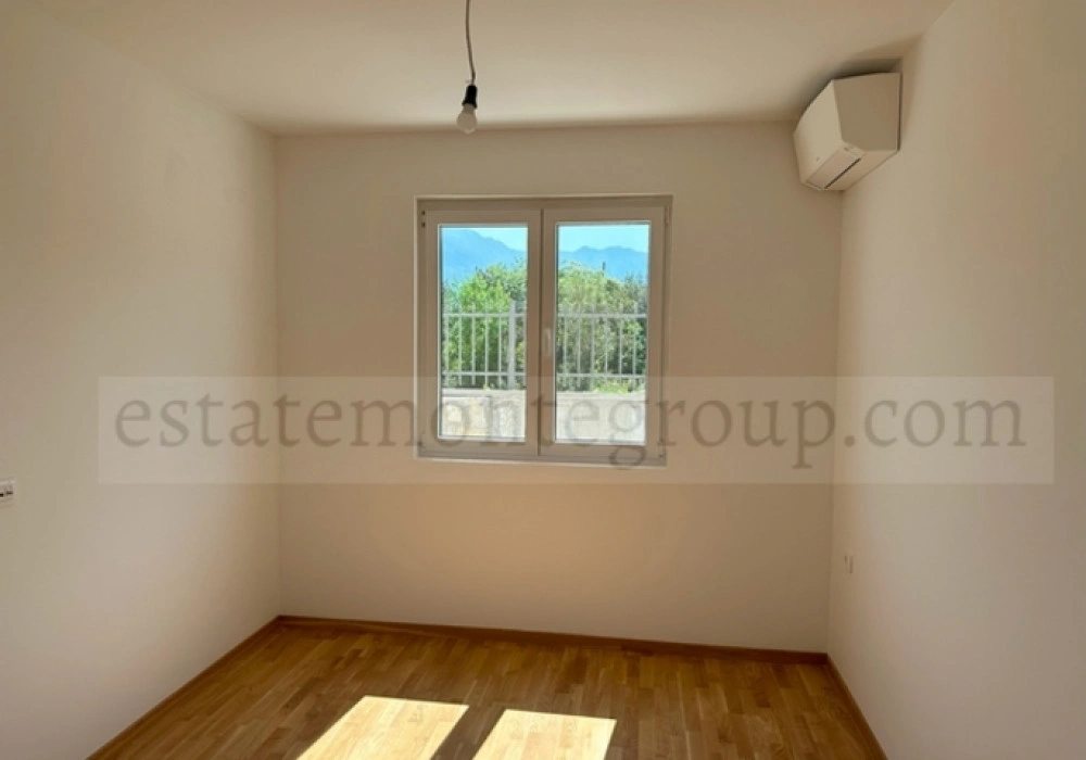 Stan na prodaju 2 собе, 77 m². Tivat. 