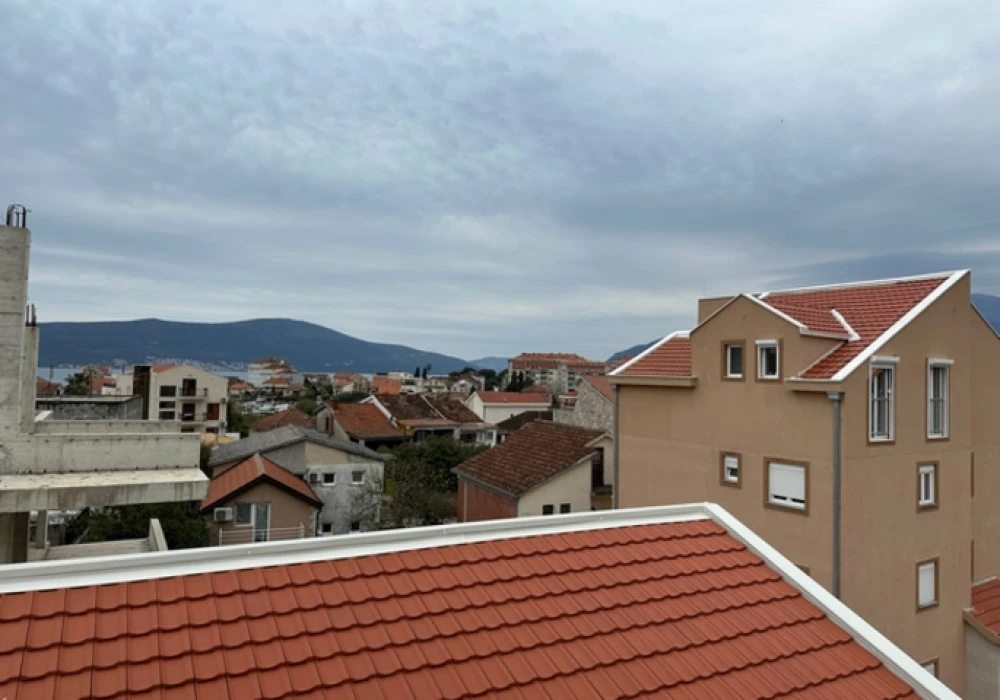 Apartments for sale 96 m². Tivat. 