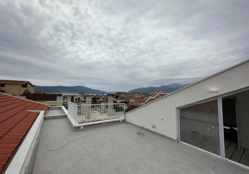 Apartments for sale 96 m². Tivat. 