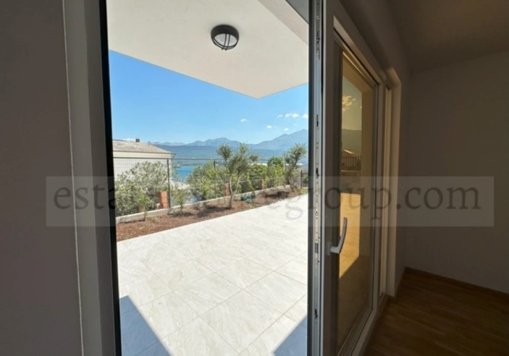 Apartments for sale 41 m². Tivat. 