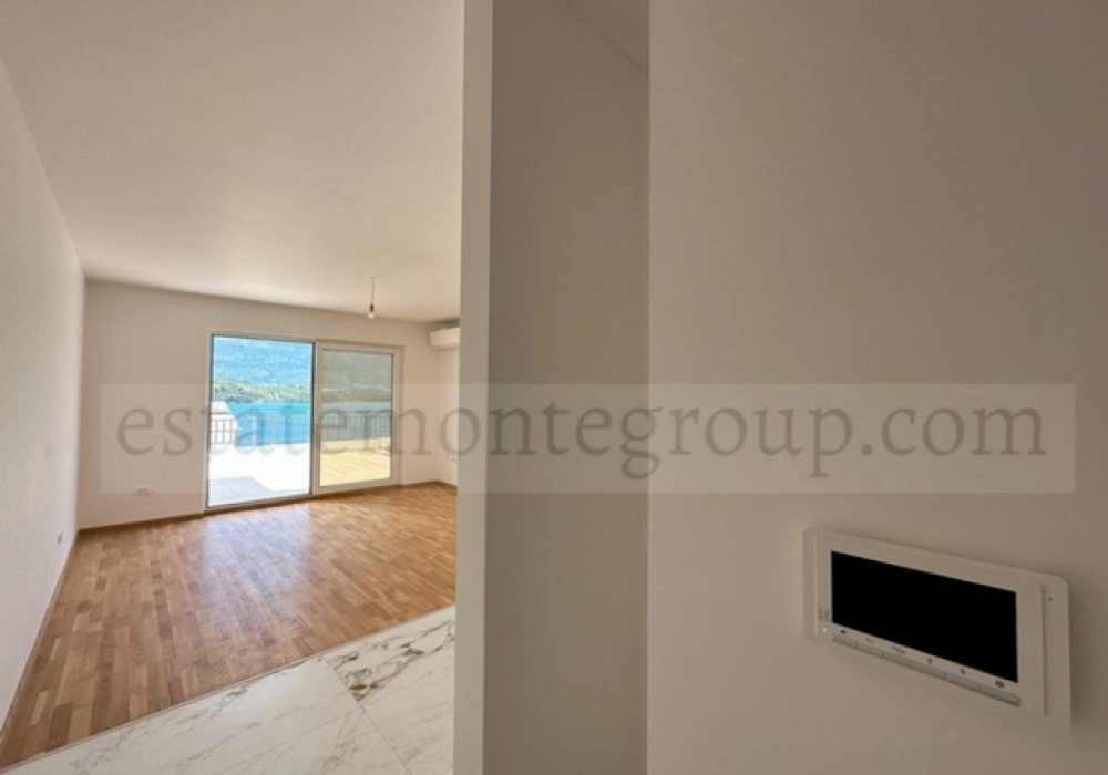 Apartments for sale 75 m². Tivat. 