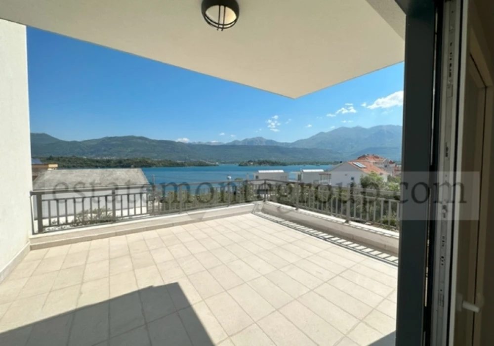 Stan na prodaju 75 m². Tivat. 