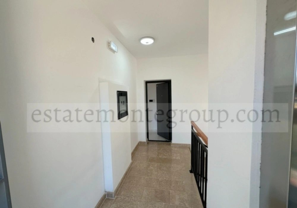 Stan na prodaju 2 собе, 97 m². Tivat. 